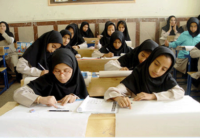 بررسی رابطه عزت نفس و پیشرفت تحصیلی دختران 15 تا 18 سال
